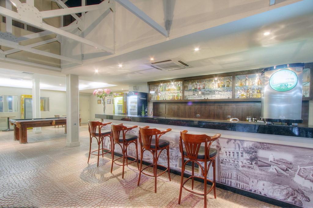 巴拉那瓜客布酒店 Paranaguá 外观 照片
